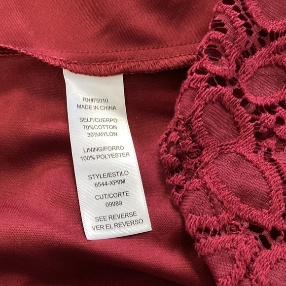 Jodi Kristopher lace fit and flare junior dress - Picture 6 of 6